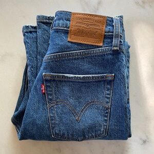 Levi’s Ribcage Straight Ankle - Size 24